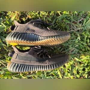 Adidas Yeezy Boost 350 V2 Low Cinder Non-Reflective Mens Size 7.5